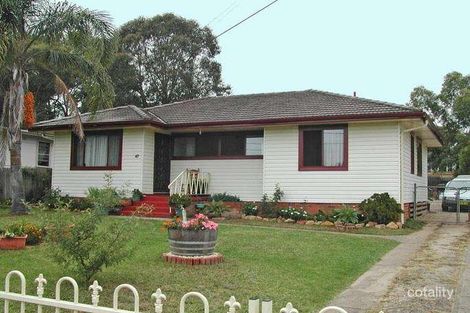 42 Aitape Cres, Whalan, NSW 2770