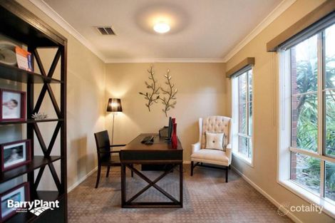 Property photo of 20 Cropton Rise Craigieburn VIC 3064