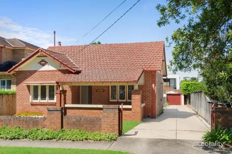 26 Cambridge St, North Willoughby, NSW 2068