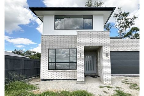 34 Walker St, Park Ridge, QLD 4125