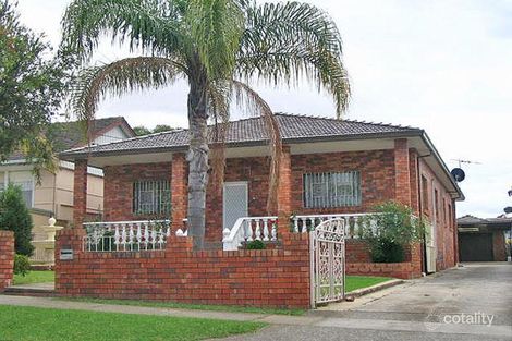 99 Old Kent Rd, Greenacre, NSW 2190