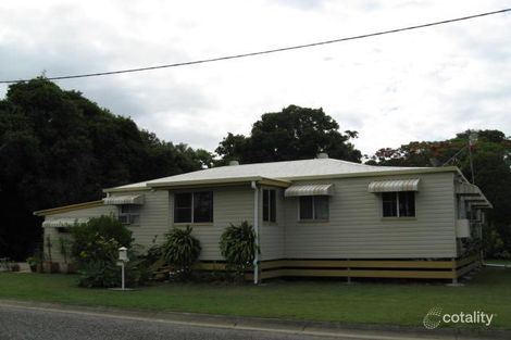 8 Pound St, Walkerston, QLD 4751