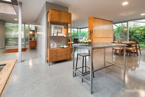 Property photo of 11 Tucker Place Fitzroy North VIC 3068