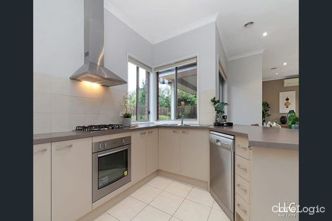 Property photo of 2/17 Douglas Street Ashwood VIC 3147