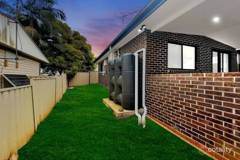 8 Albany St, Busby, NSW 2168