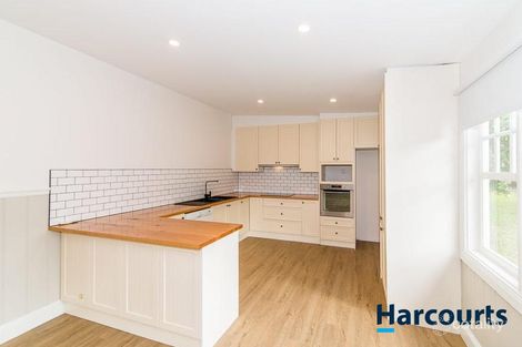 Property photo of 42 Oaktree Road Croydon North VIC 3136