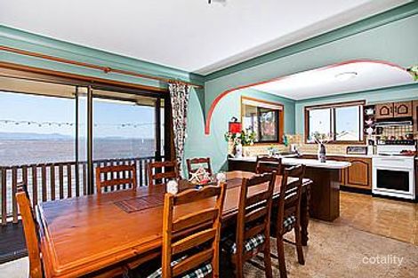 Property photo of 37 Horsley Road Oak Flats NSW 2529