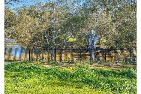 Property photo of 38 Rutley Crescent Echuca VIC 3564