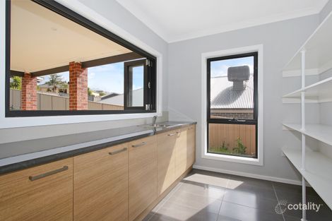 Property photo of 5 Koendidda Court Wodonga VIC 3690