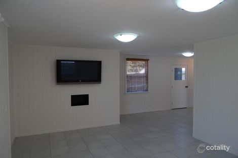 Property photo of 12 Boxgrove Avenue Wynnum QLD 4178