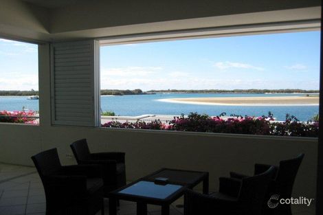 Property photo of 2/326-342 Marine Parade Labrador QLD 4215