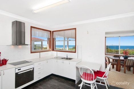 Property photo of 156 Caves Beach Road Caves Beach NSW 2281