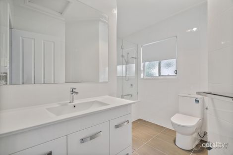 Property photo of 3/28 Barton Road Hawthorne QLD 4171