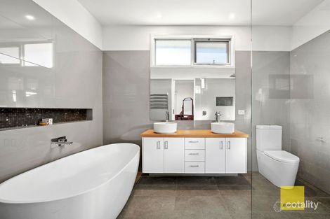 Property photo of 7 William Street Belmont VIC 3216