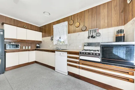 Property photo of 2 Guildford Avenue Coolaroo VIC 3048