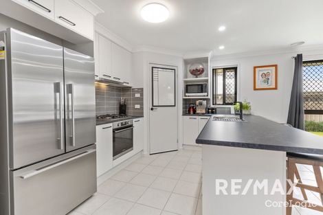 Property photo of 6 Breasley Crescent Boorooma NSW 2650
