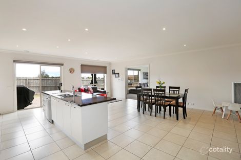 Property photo of 15 Sugargum Drive Waurn Ponds VIC 3216