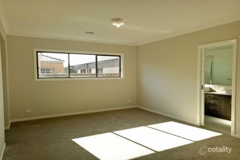 Property photo of 3 Tarlo Drive Tarneit VIC 3029