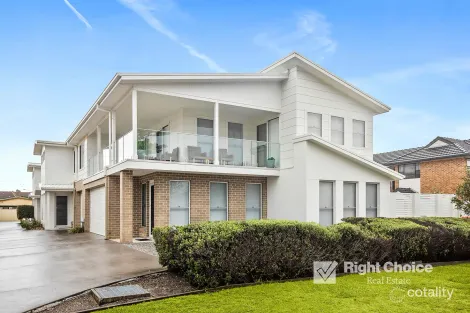 10/21 Pur Pur Ave, Lake Illawarra, NSW 2528