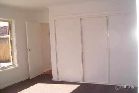 Property photo of 2/2 Beenak Court Forest Hill VIC 3131