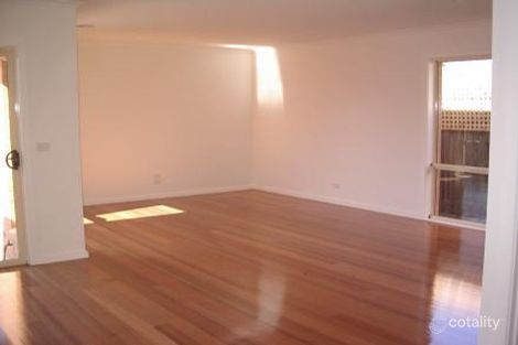 Property photo of 2/2 Beenak Court Forest Hill VIC 3131