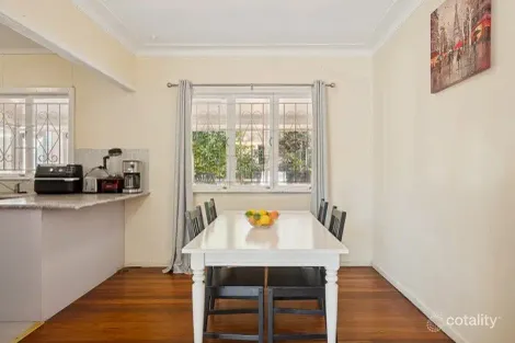 Property photo of 5 Donfern Street Mount Gravatt QLD 4122