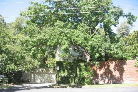 6 Blackfriars Cl, Toorak, VIC 3142