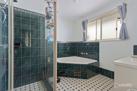 Property photo of 9 Swan Place Albion Park NSW 2527