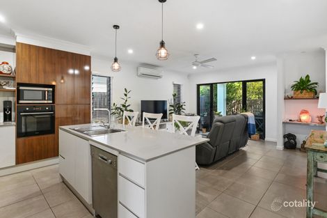 Property photo of 74 Edge Court Manoora QLD 4870