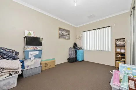 Property photo of 19 Salome Crescent Lakelands WA 6180