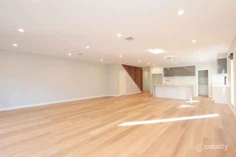 Property photo of 21 Moira Avenue Carnegie VIC 3163