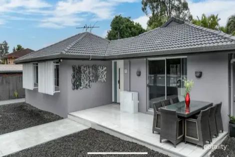 Property photo of 134 Middle Road Boronia Heights QLD 4124