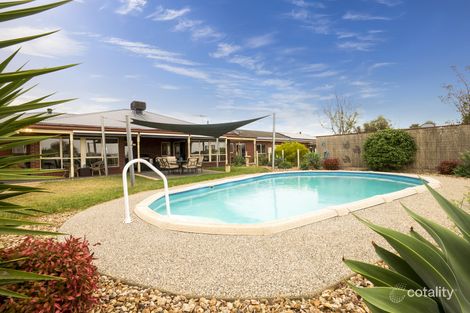 8 Eyrie Ct, Hopetoun Park, VIC 3340