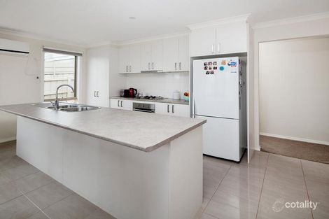Property photo of 3/36 Railway Avenue Garfield VIC 3814
