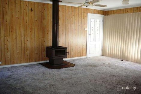 Property photo of 12 Wattle Grove Loch Sport VIC 3851