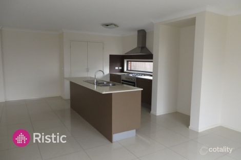 Property photo of 15 Hestia Court South Morang VIC 3752