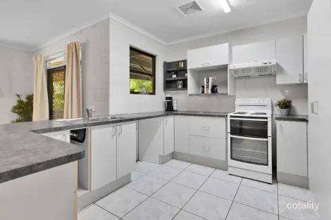 Property photo of 8 Robbins Court Wulguru QLD 4811