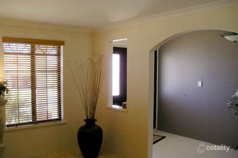 Property photo of 8 Beaumarks Court Mindarie WA 6030