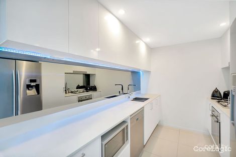 Property photo of 21007/5 Harbour Side Court Biggera Waters QLD 4216