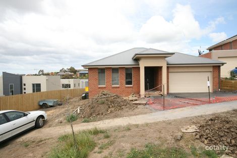 13 Thoroughbred Dr, Highton, VIC 3216