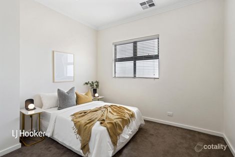 Property photo of 17 Mackenzie Circuit Mawson Lakes SA 5095