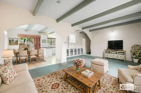 Property photo of 543 Lyne Street Lavington NSW 2641