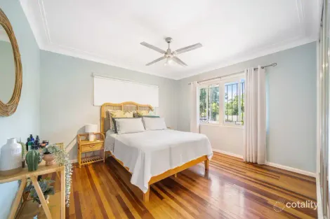Property photo of 1 Tainton Street Clontarf QLD 4019