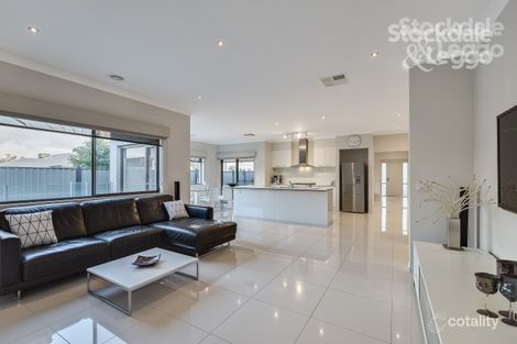 Property photo of 2 Coppice Street Mernda VIC 3754