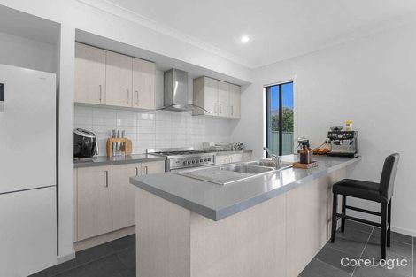 Property photo of 18 Reddington Way Wyndham Vale VIC 3024