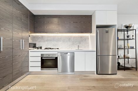 Property photo of 16/88 Trenerry Crescent Abbotsford VIC 3067