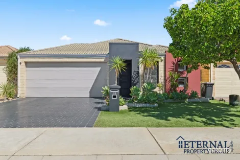 Property photo of 38 Warrilow Loop Canning Vale WA 6155