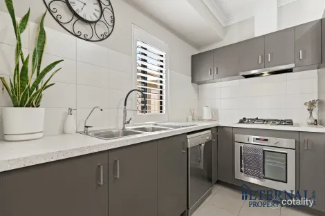 Property photo of 38 Warrilow Loop Canning Vale WA 6155