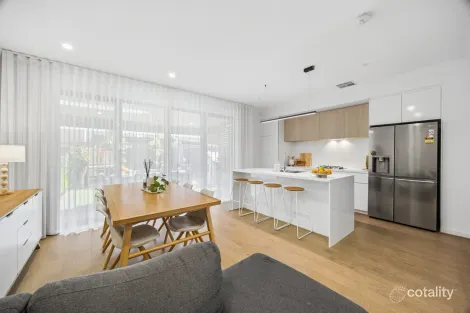 Property photo of 5 Marila Cove New Port SA 5015