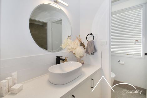 Property photo of 41 Sirius Circuit Narellan NSW 2567